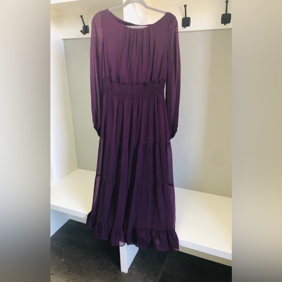 Taylor Dresses & Skirts - Taylor Purple Dress